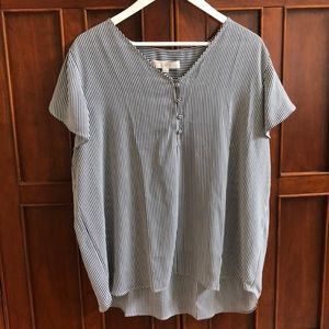 Misses Loft sleeveless top